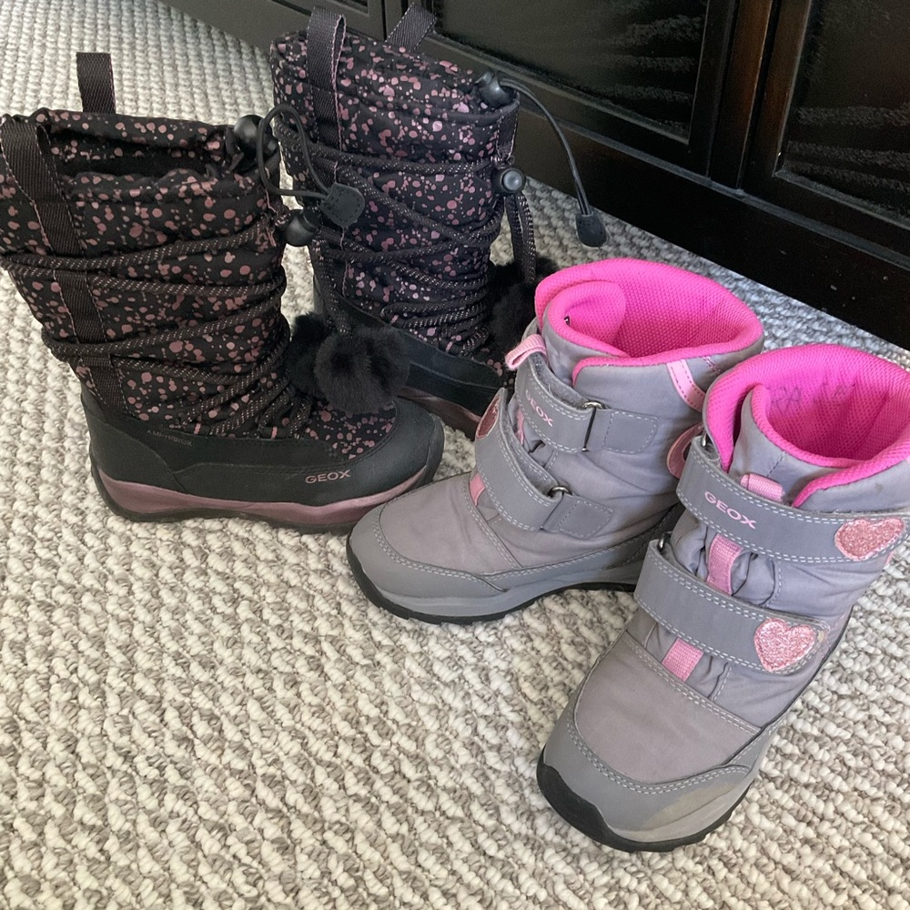Geox boots for a girl. Waterproof and comfortable